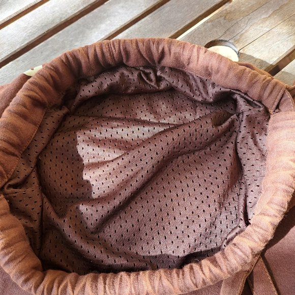 Tan and brown string bag - Picture 3 of 3